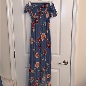 Kendall & Kylie large blue floral off the shoulder